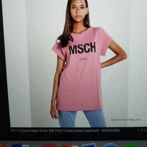 Mesa rose - Moss Copenhagen logo boyfriend t shirt
